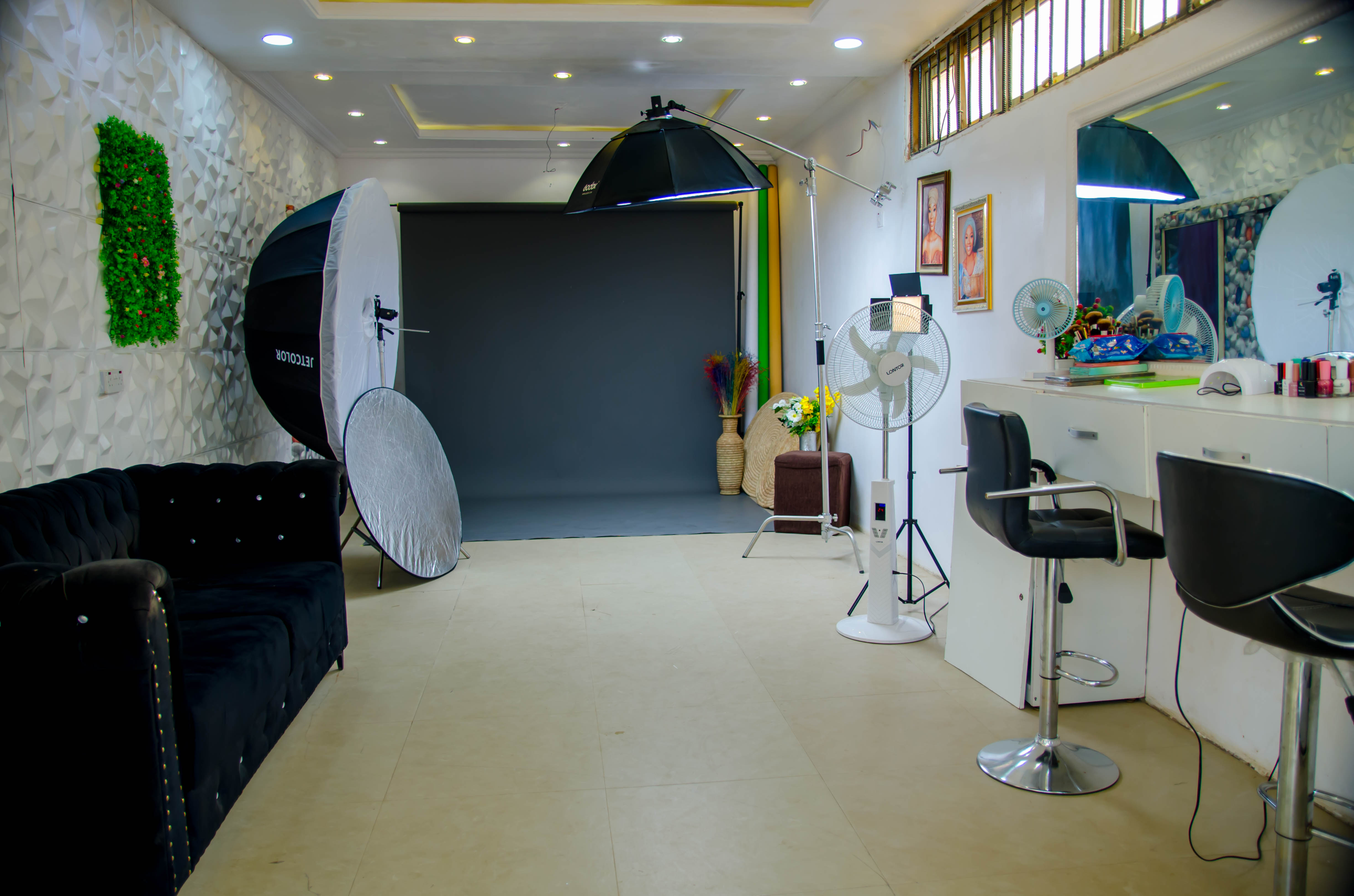 Professional makeup artistry and beauty transformations